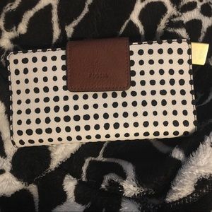 New polka dot Fossil wallet brown white black NWT